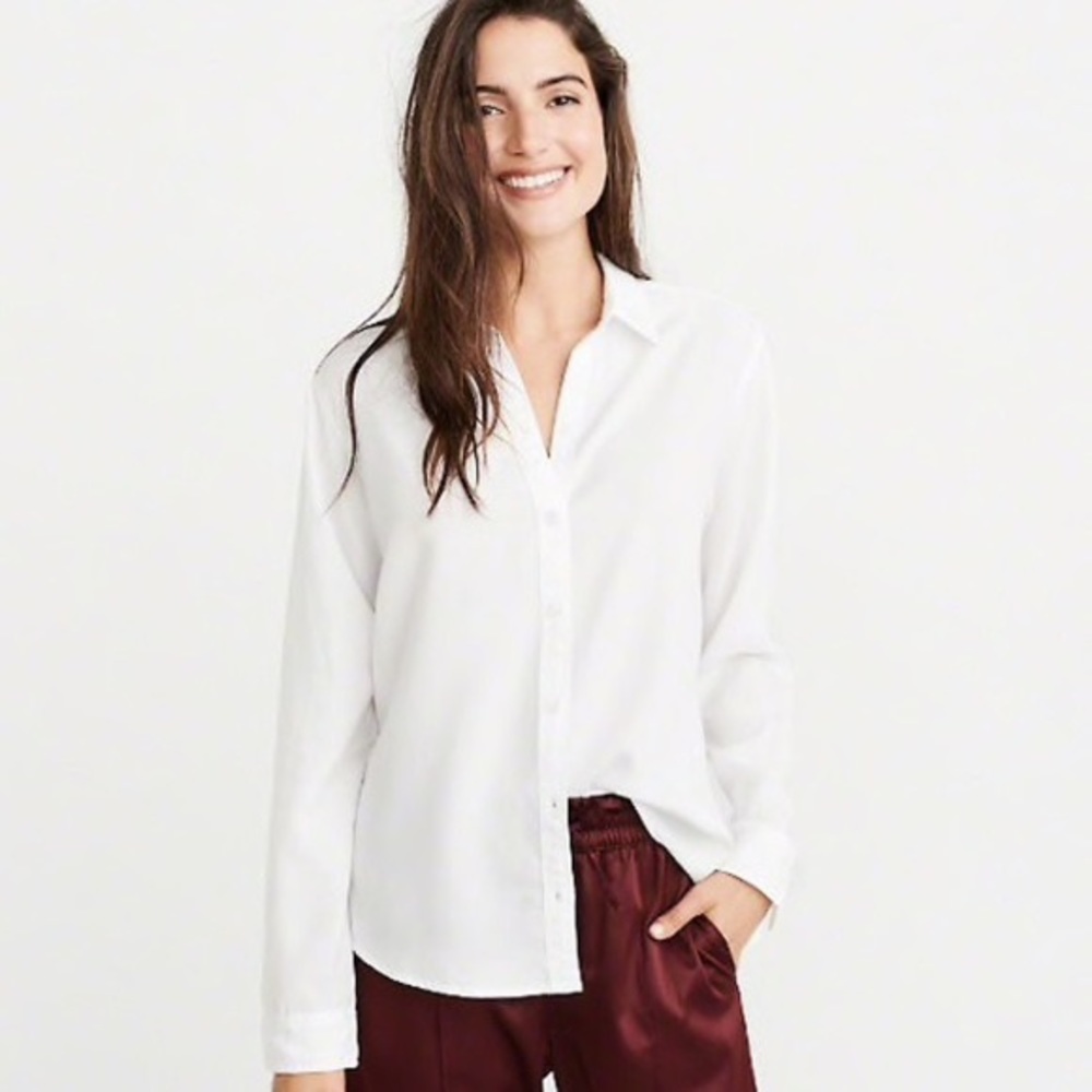 Abercrombie & Fitch Drapey Boyfriend Long Sleeve Button Up in white